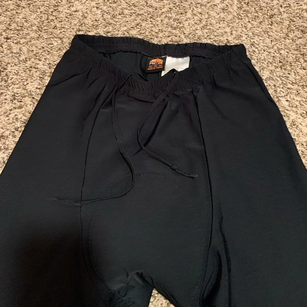 Nike ACG Bike Compression Shorts - Picture 3 of 5